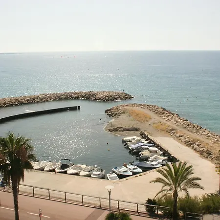 Le Grand Large Caravelle 3 *